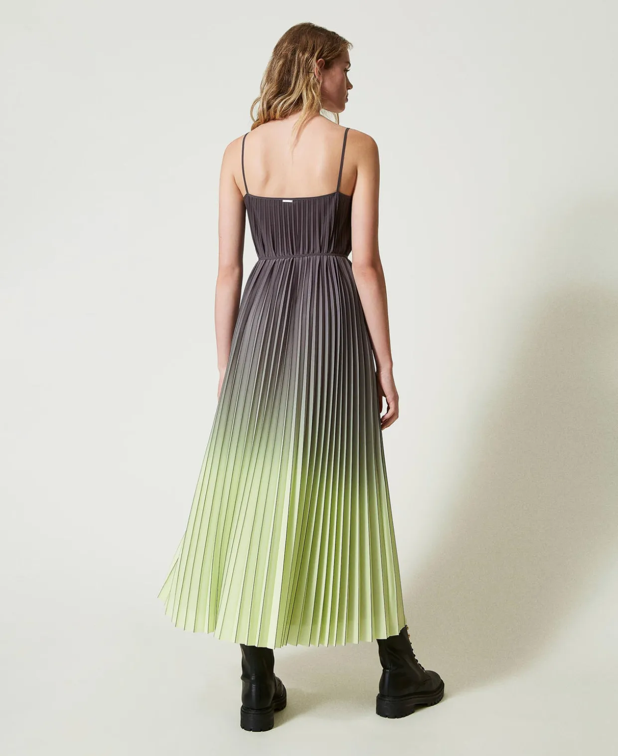 Bedrucktes Maxi-Plisseekleid Aus Georgette