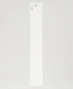 Bestickter Schal Mit Logo