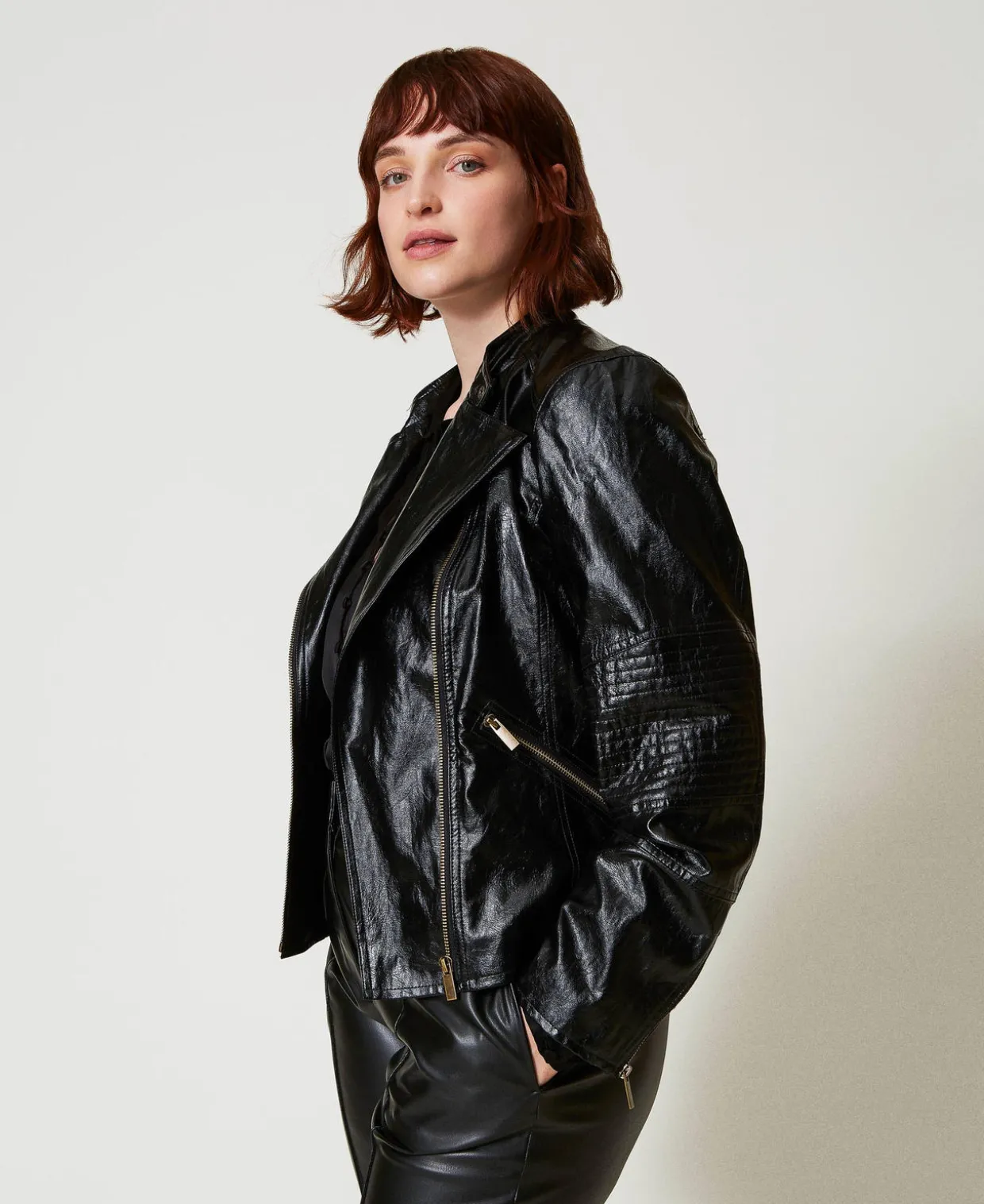 Bikerjacke Aus Lederimitat Mit Reißverschlüssen