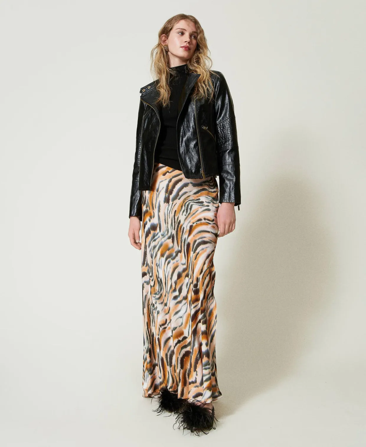 Bikerjacke Aus Lederimitat Mit Reißverschlüssen