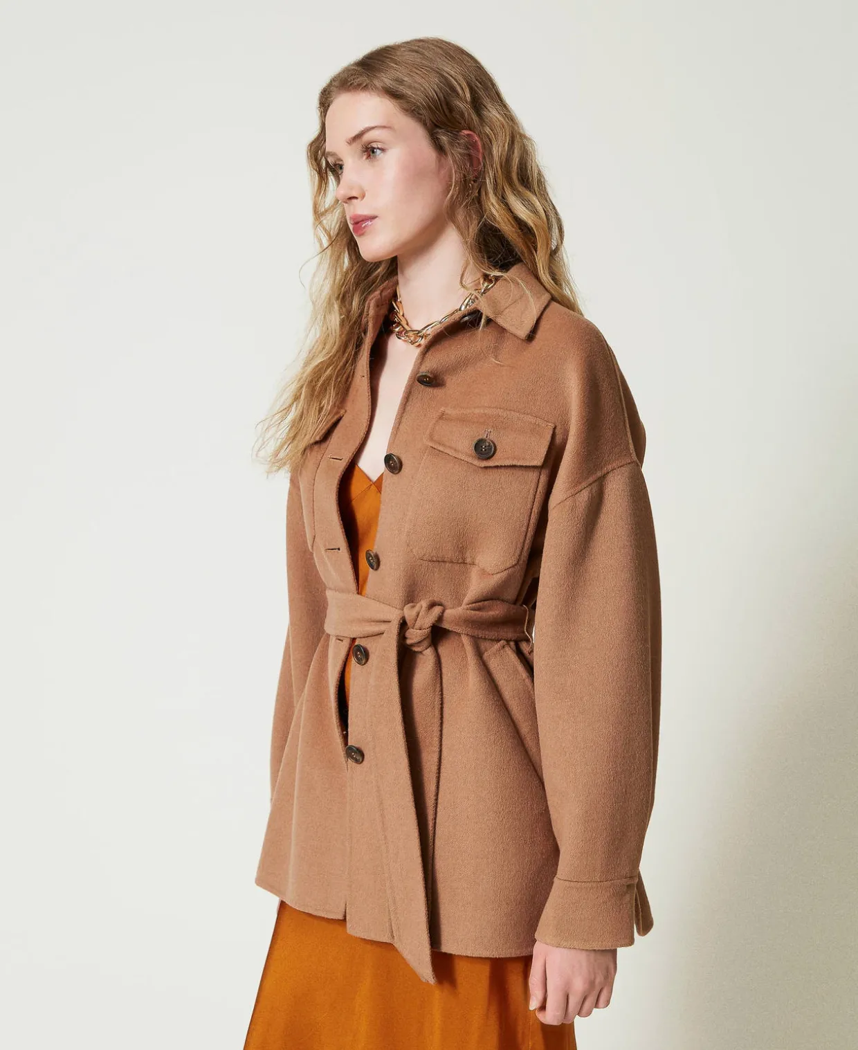 Caban Aus Zweilagigem Wollmischtuch