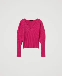 Figurbetonter Pullover Mit Rippenmuster