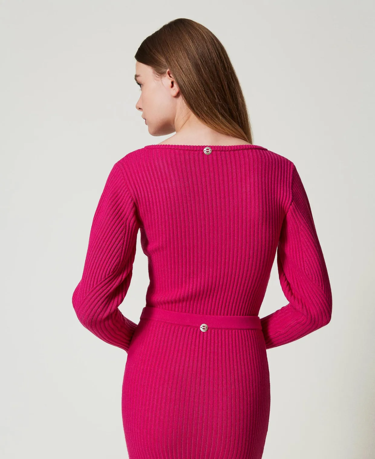 Figurbetonter Pullover Mit Rippenmuster