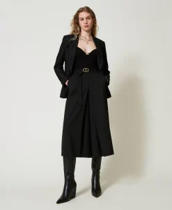 Figurbetontes Stricktop Mit „Oval T“-Logo