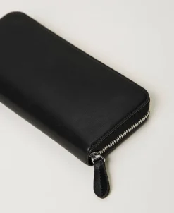 Geldbörse Mit Rundumreißverschluss Und Nieten