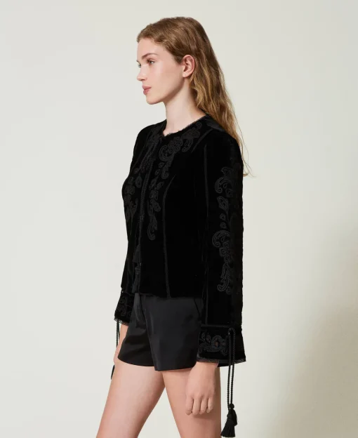 Jacke Aus Samt Mit Stickerei
