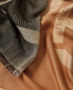 Jacquardtuch Mit Oval Ts