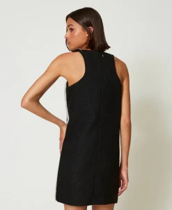 Kurzes Kleid In Grober Weboptik Mit Perlen