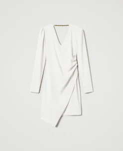 Kurzes Kleid Mit „Oval T“-Kettchen