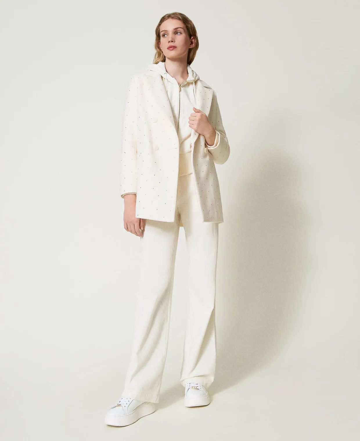 Kurzmantel Aus Tuch Mit Strass