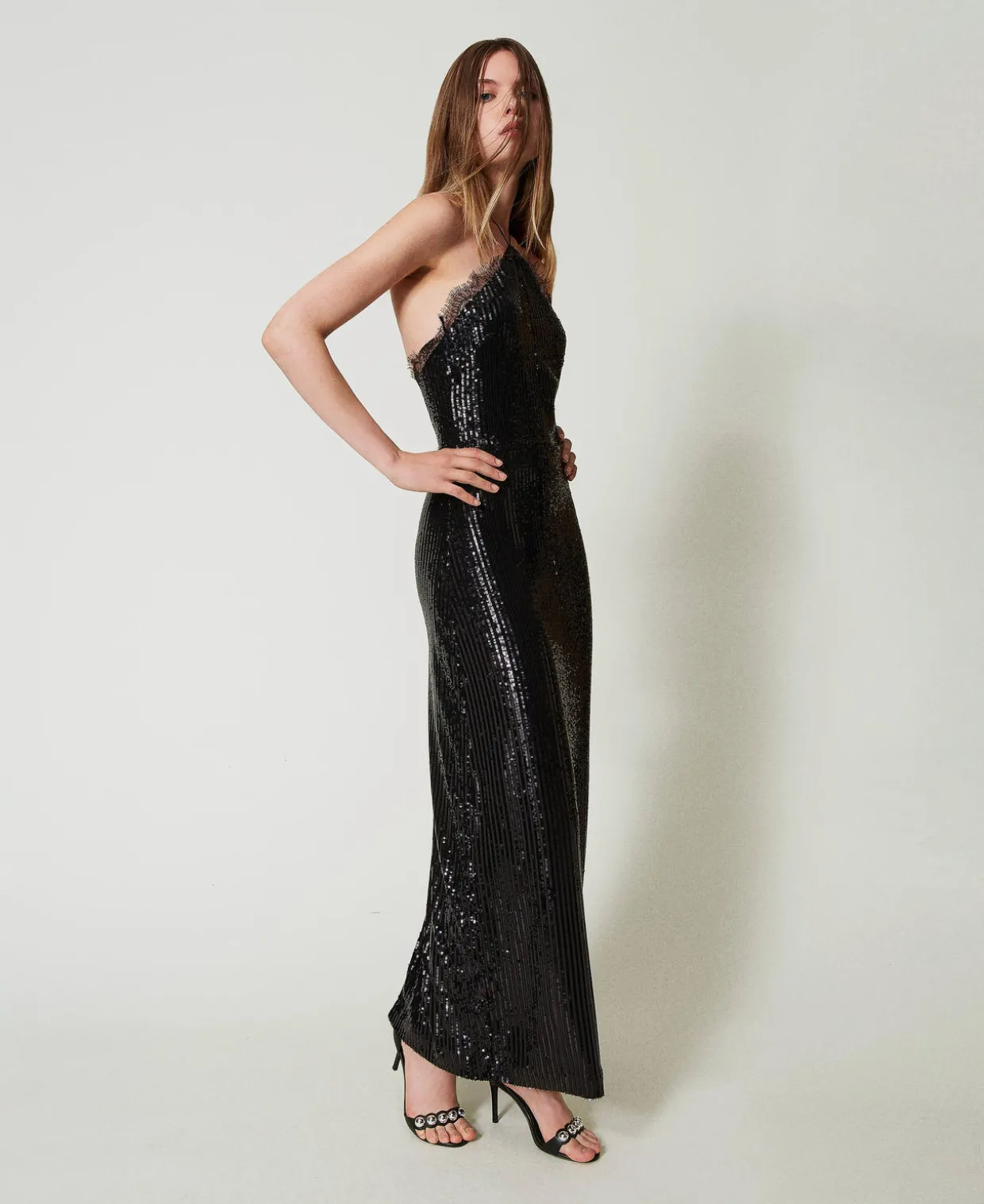 Maxikleid Aus Pailletten Mit Spitze