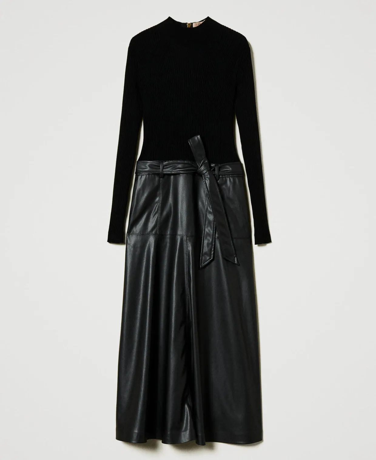 Midikleid Aus Gestrick Und Beschichtetem Gewebe