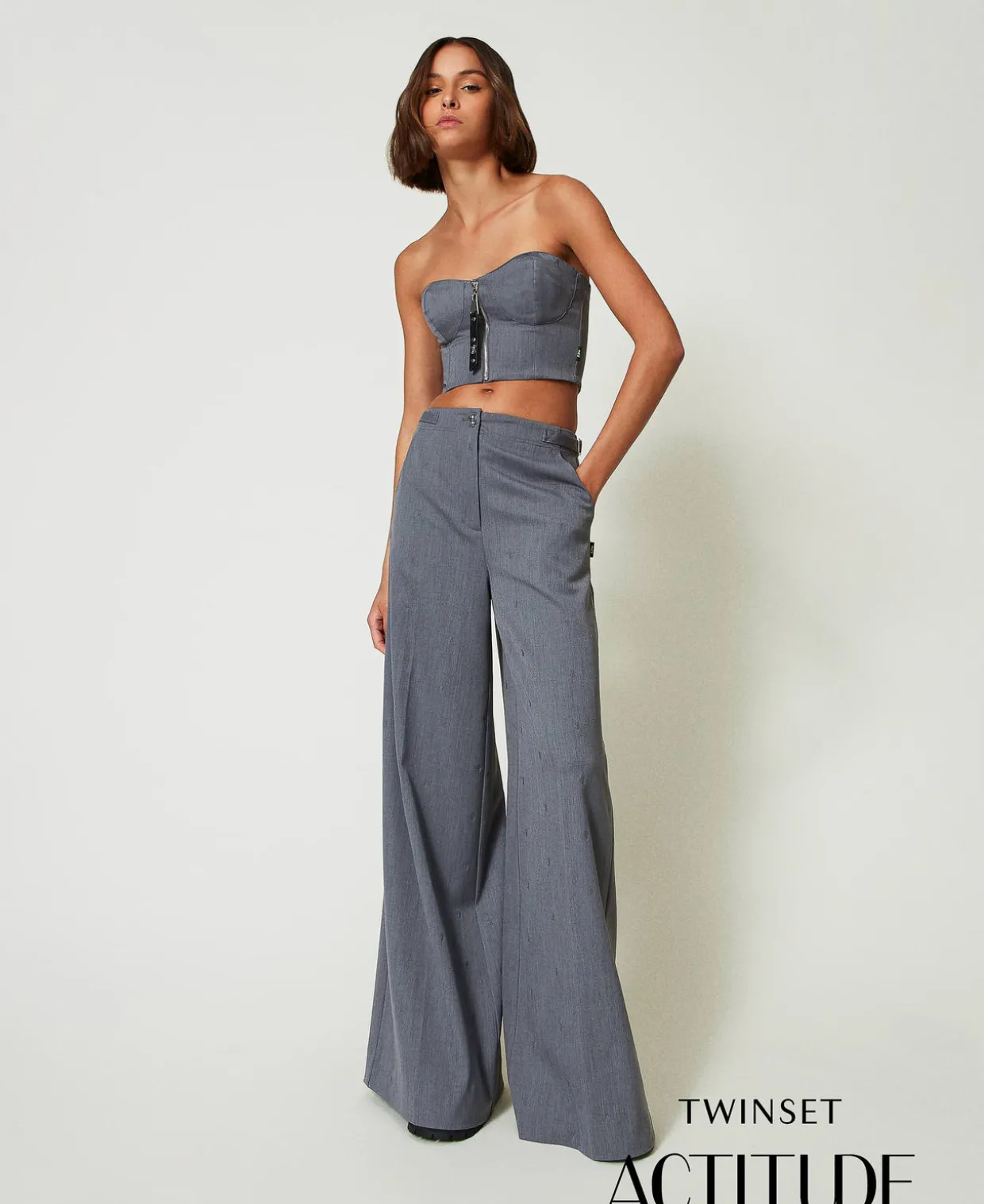 MYFO Palazzohose Mit Stickerei