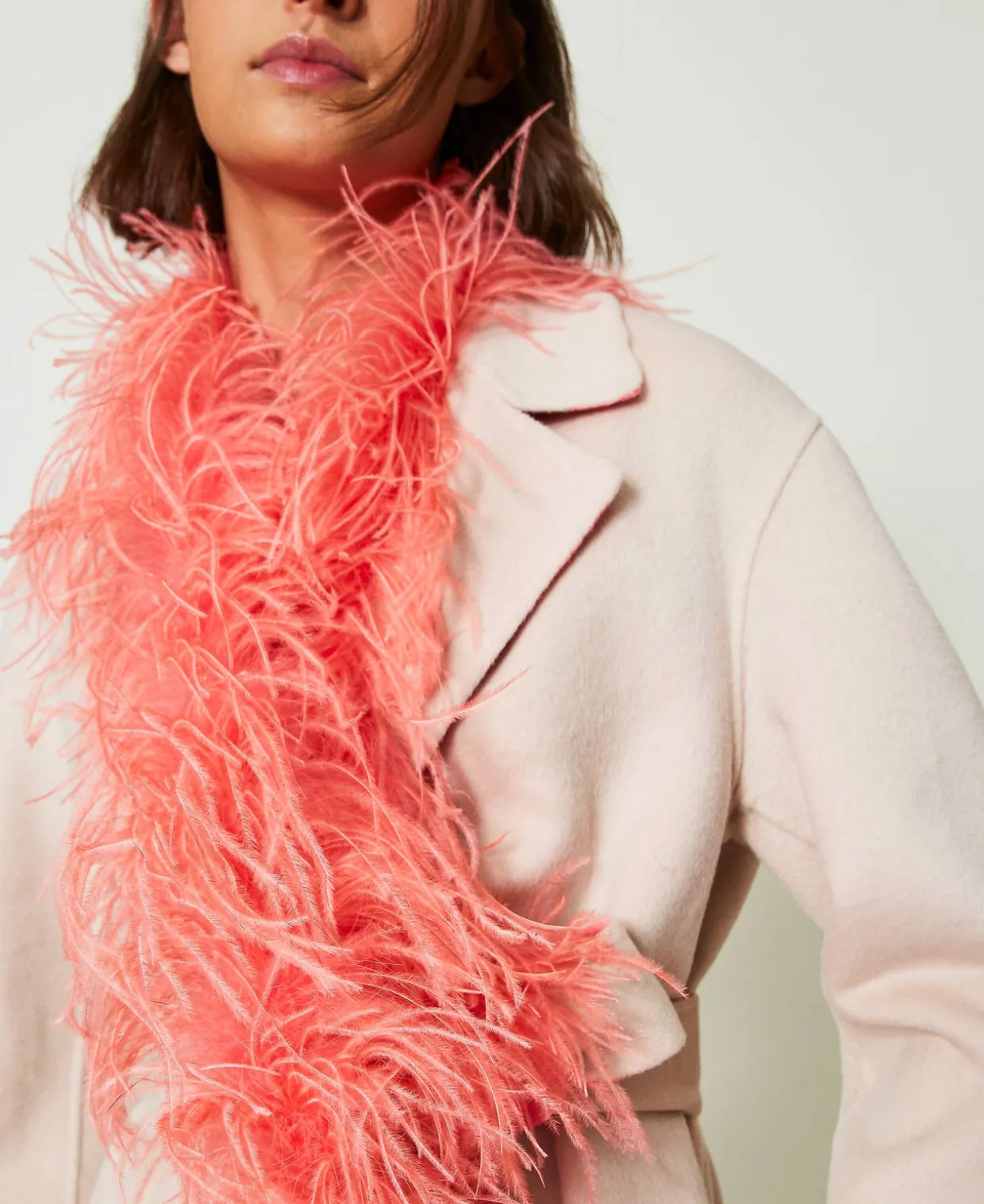 MYFO Stola Mit Federn