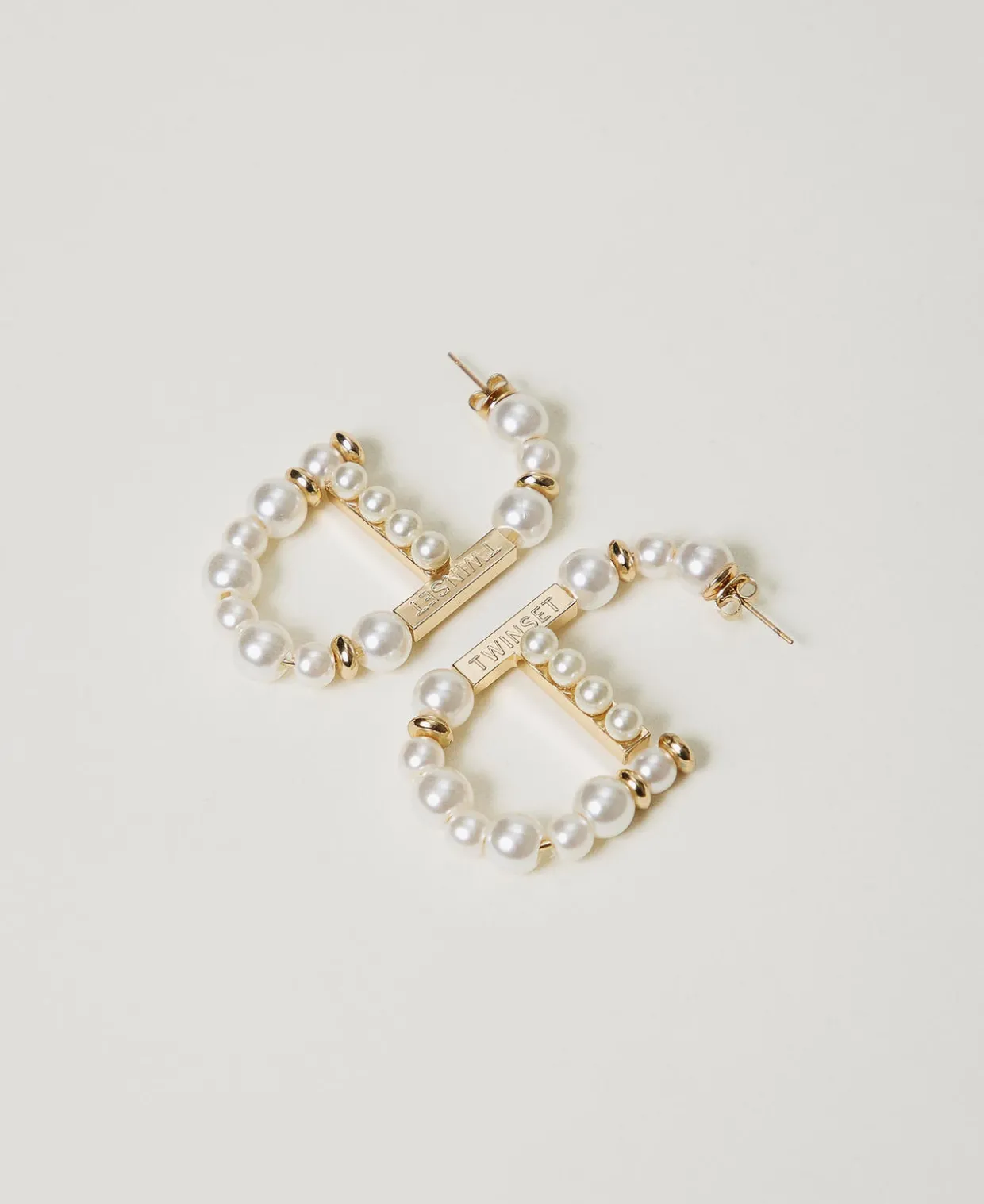 „Oval T“-Ohrringe Mit Perlen