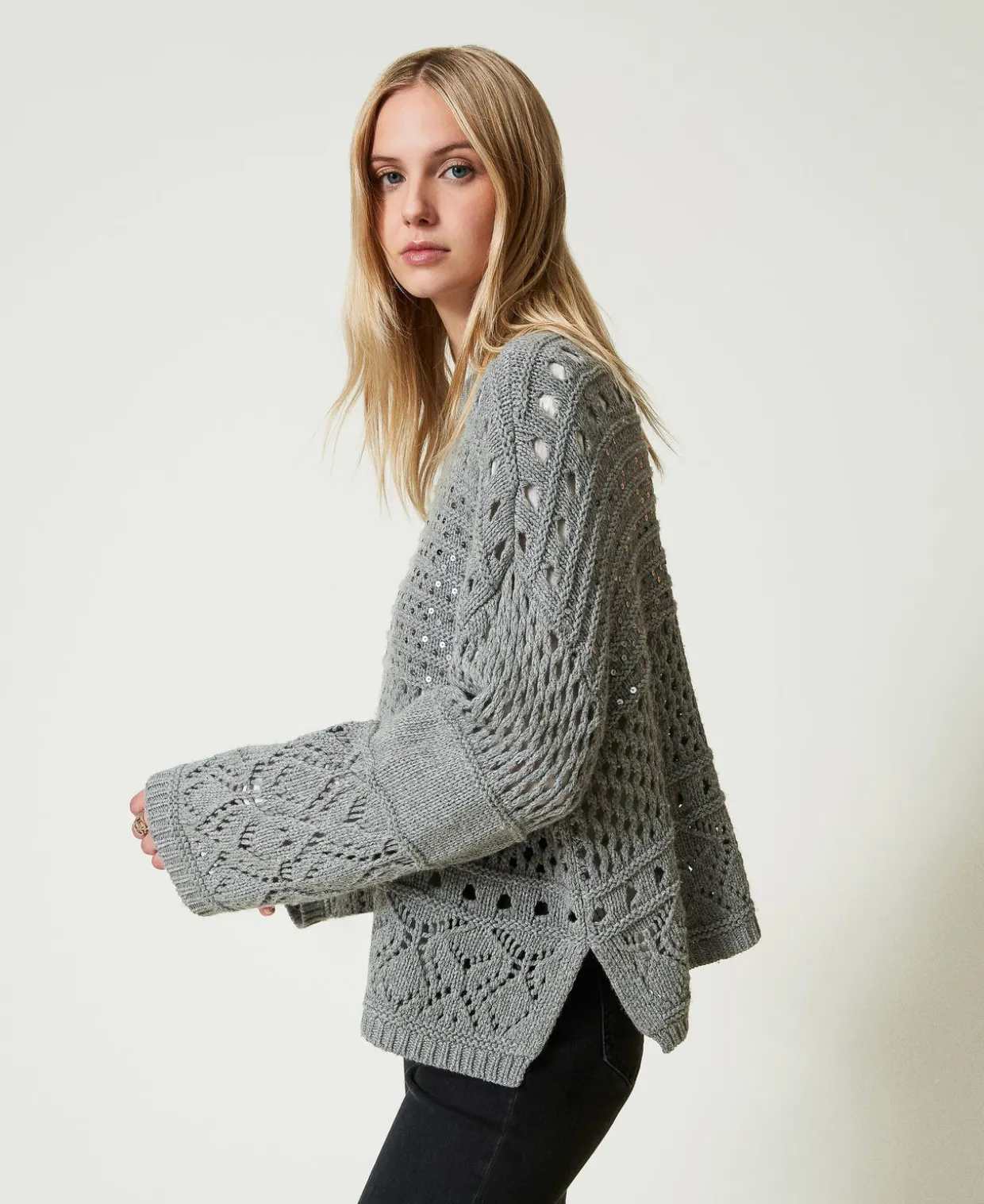 Pullover Aus Wollmischung Mit Pailletten