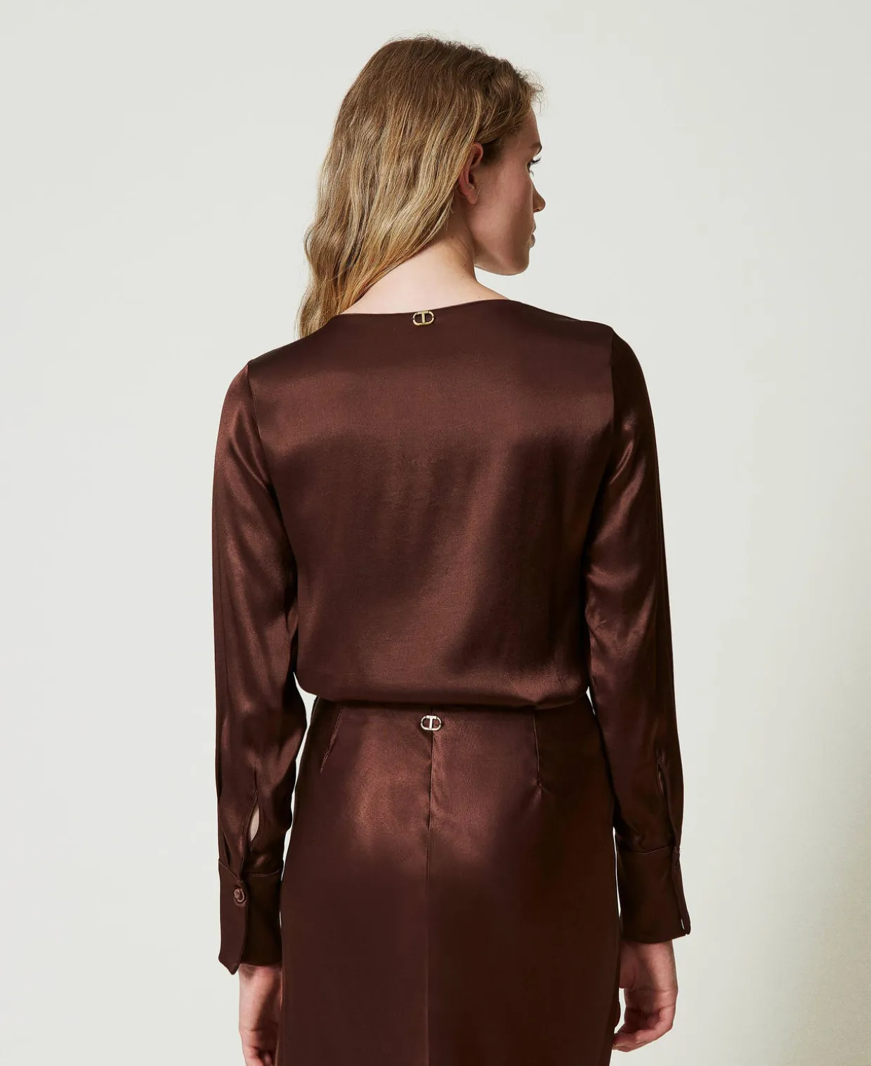 Satinbluse Mit Oval T