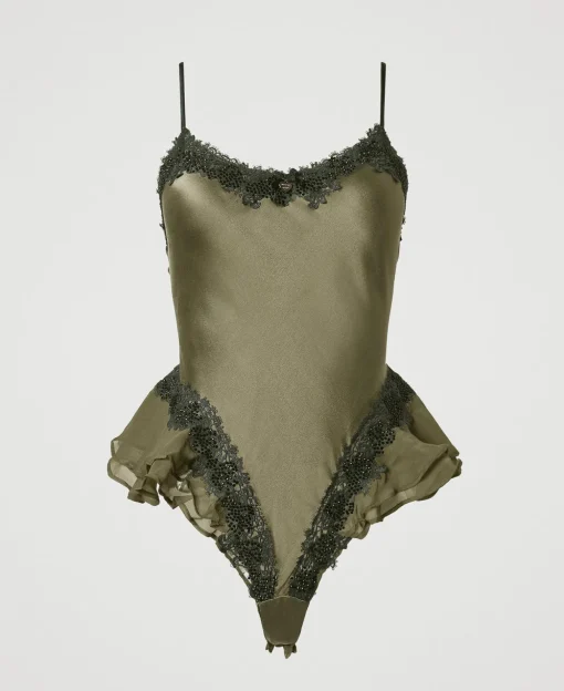 Seidenbody Mit Makramee Und Strass