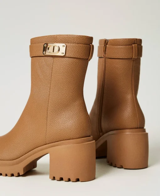 Stiefelette Mit Logoplakette