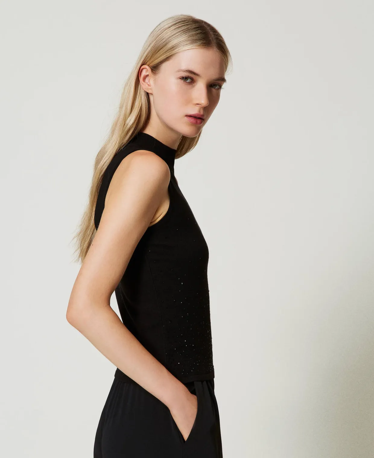 Stricktop Mit Strass Im Dégradé