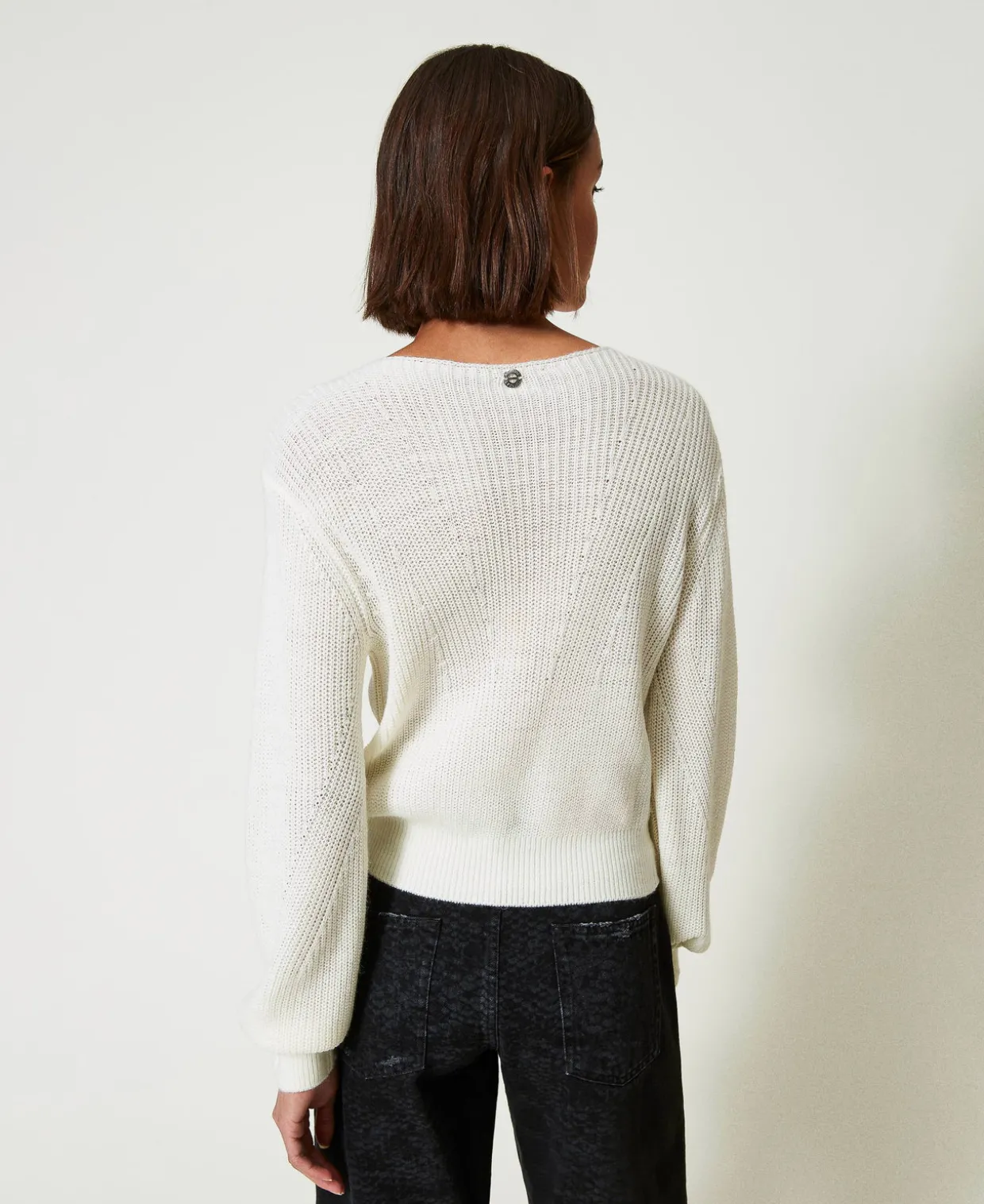 Von Hand Bestickter Pullover